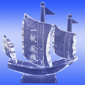 水晶帆船